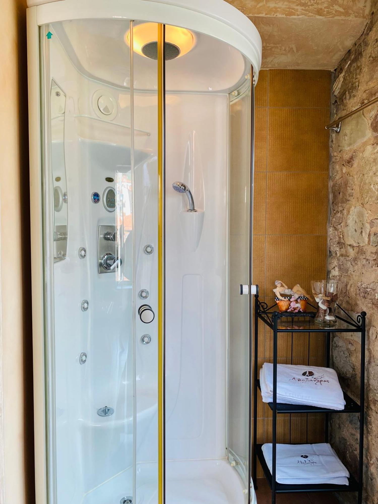 Alexandros Guesthouse Arachova Exterior foto